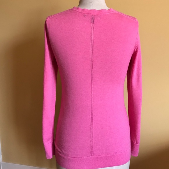 Banana Republic pink XS merino wool vneck sweater - Picture 3 of 8